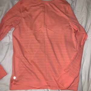 Size 4 lululemon, barely worn